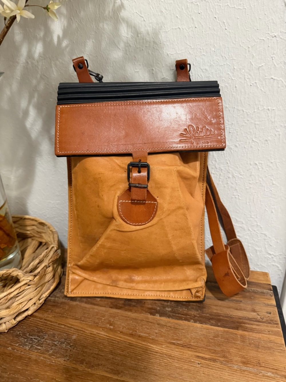 Vintage Leather Crossbody Roll Top bag